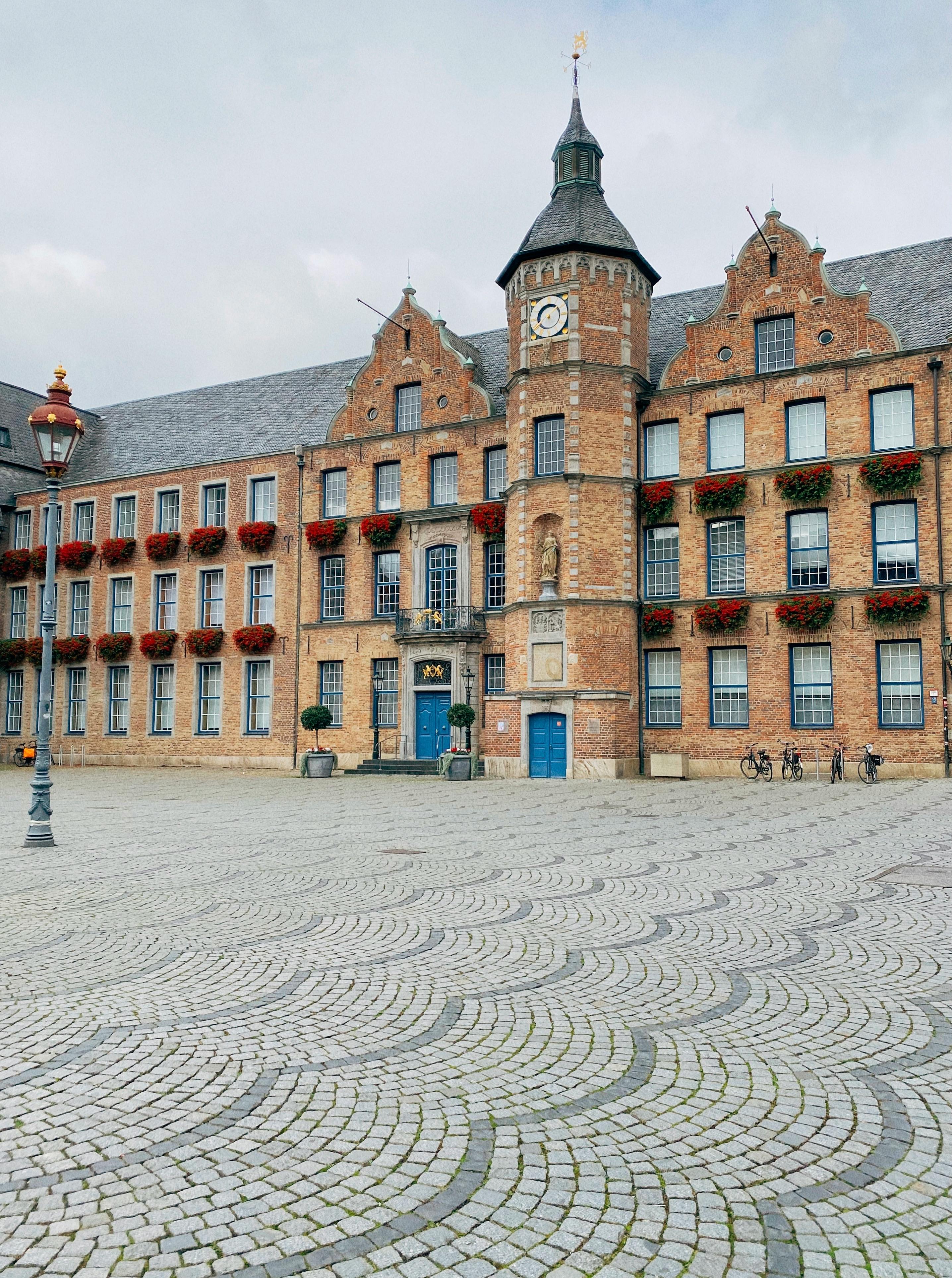 Historic Düsseldorf setting for corporate and delegation programmes